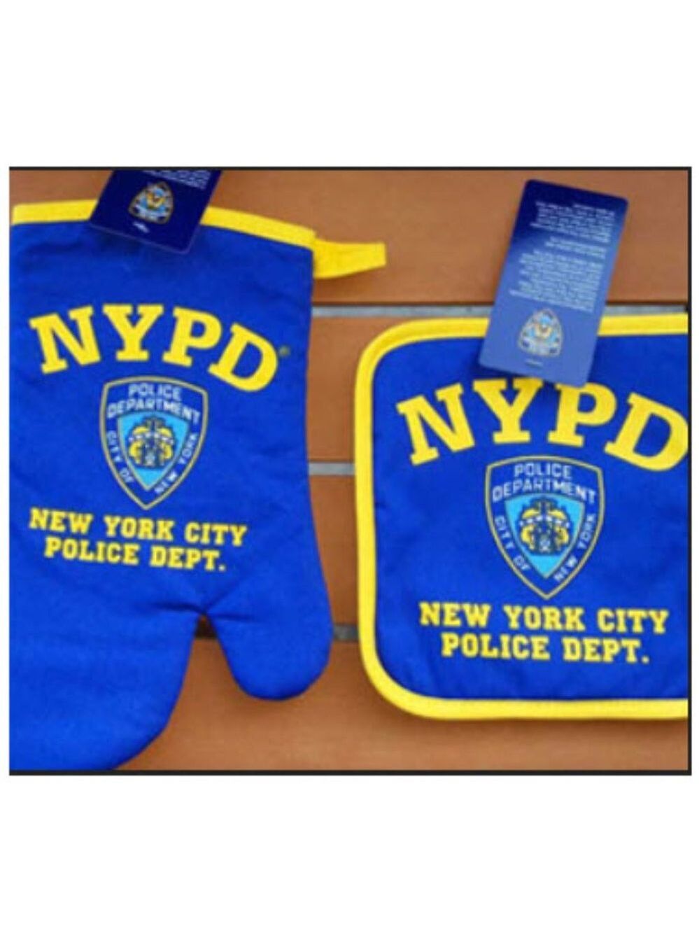 NYPD Pot Holder & Oven Mitt Set